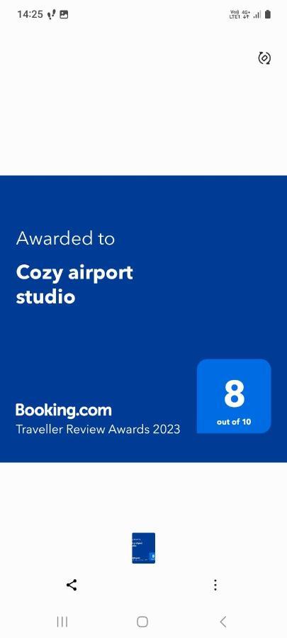 Cozy Airport Studio 2 Луца Экстерьер фото